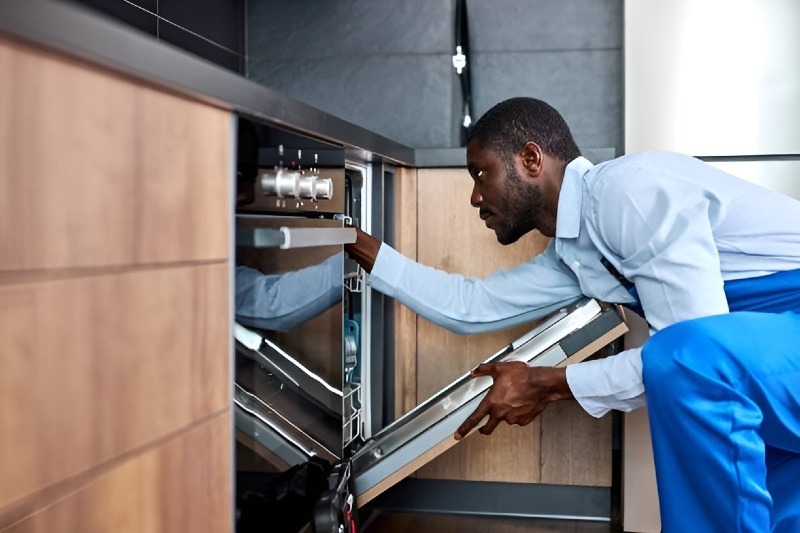 Oven & Stove repair in Blythe